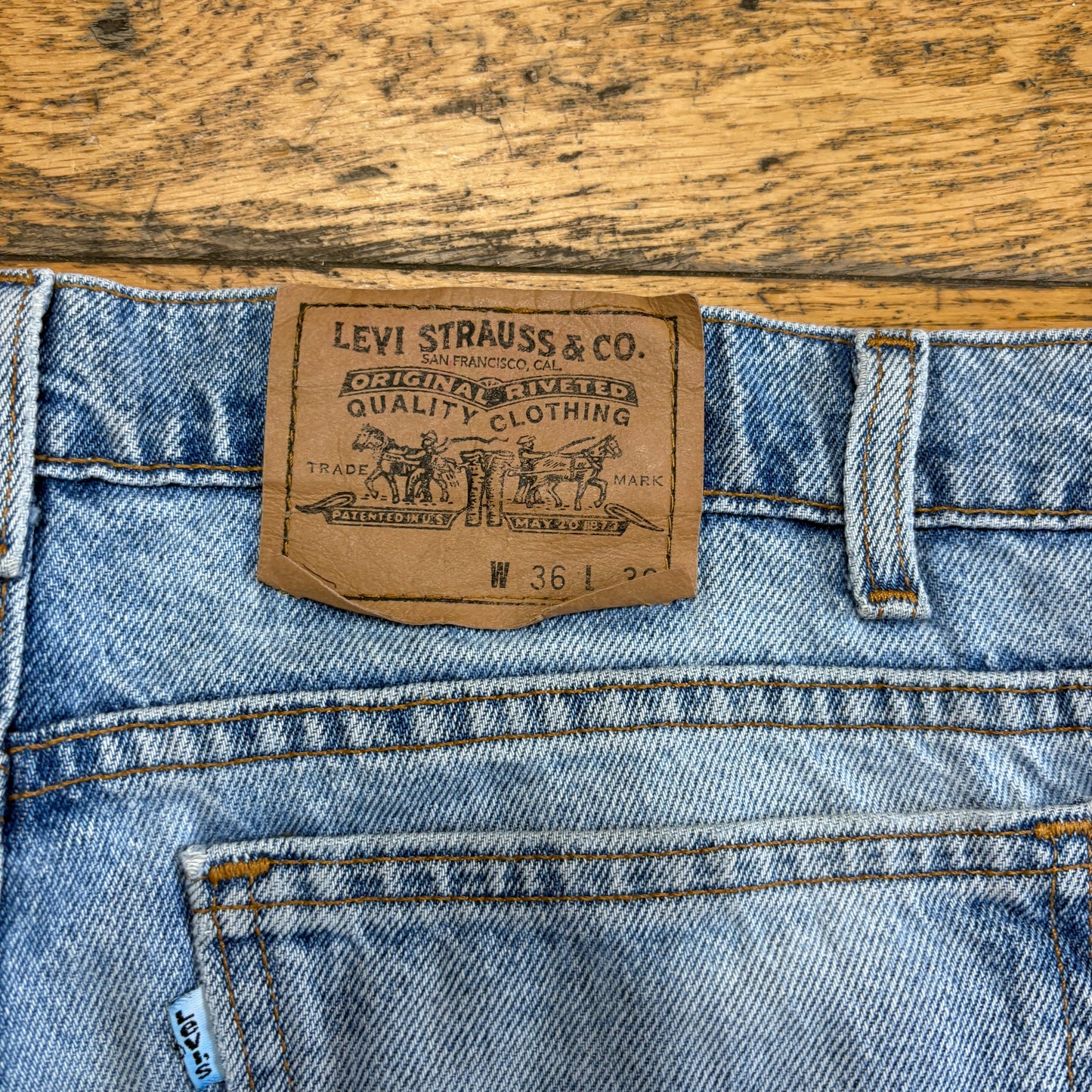 Vintage Levis Baggy Blue Denim Jeans - 36S