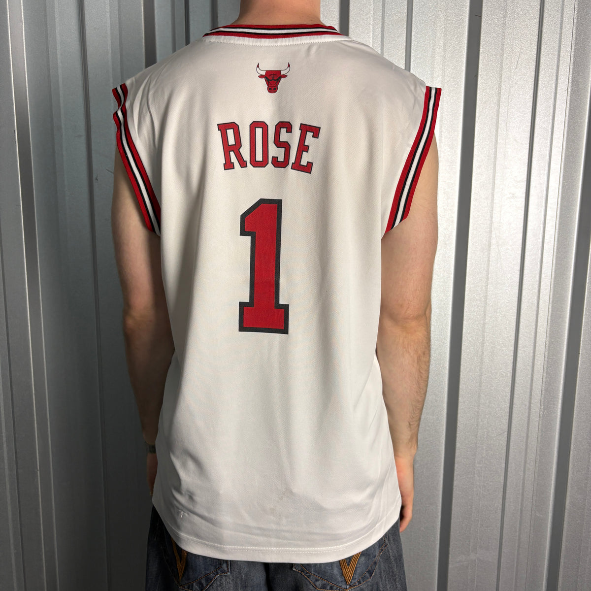 Adidas Chicago Bulls White Red Rose Basketball Jersey NBA Vest - M