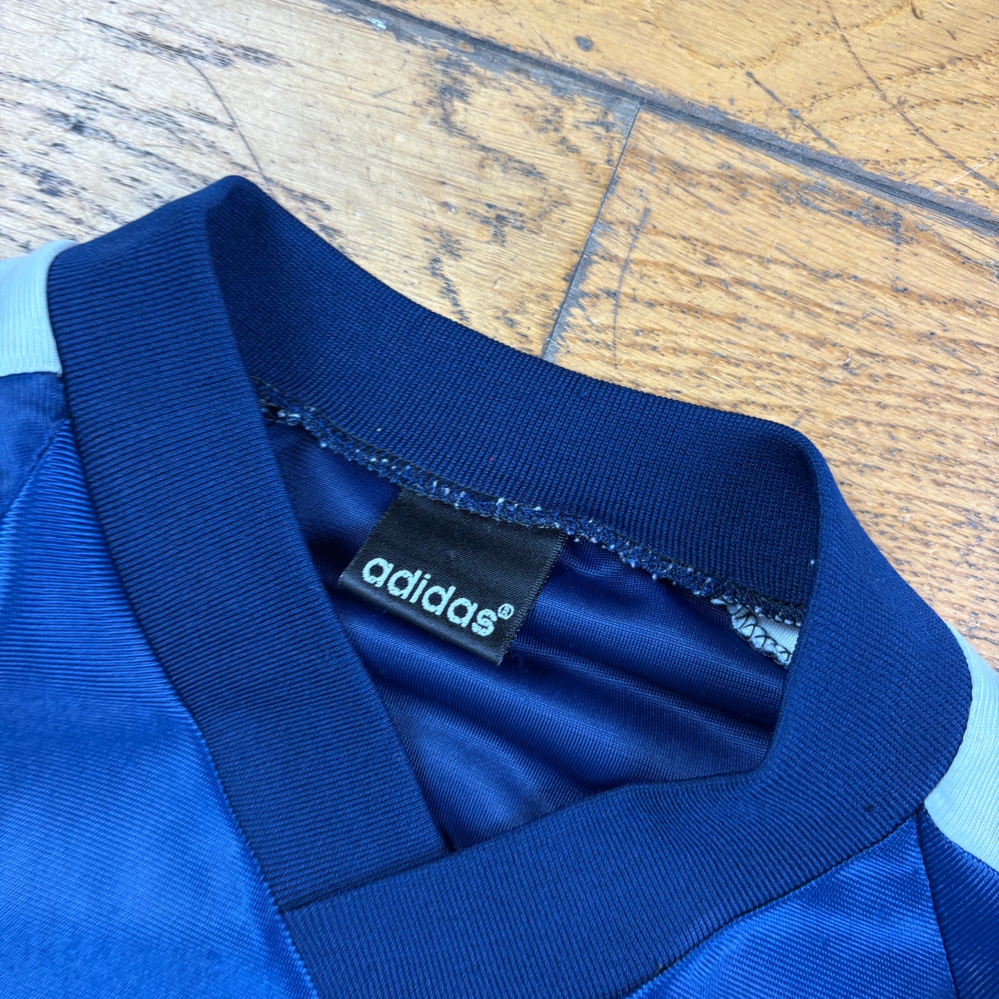 Vintage Adidas Navy Embroidered Long Sleeve Sports T-Shirt - M