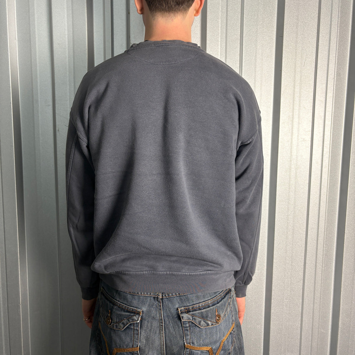 Vintage Fubu 00s Hip Hop Grey Boxy Embroidered Sweatshirt - L