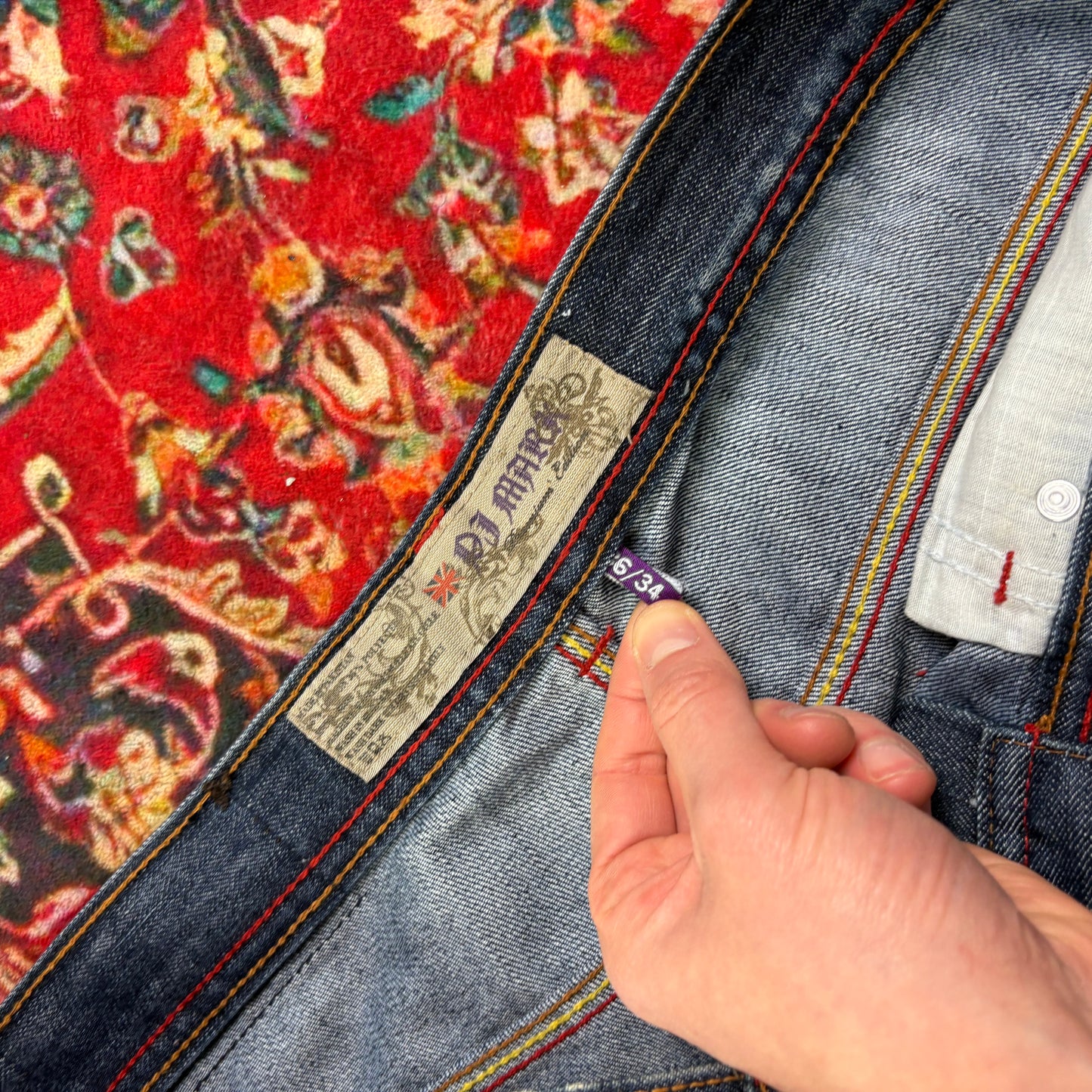 Vintage Blue Embroidered Y2K Hip Hop Baggy Jeans - 36