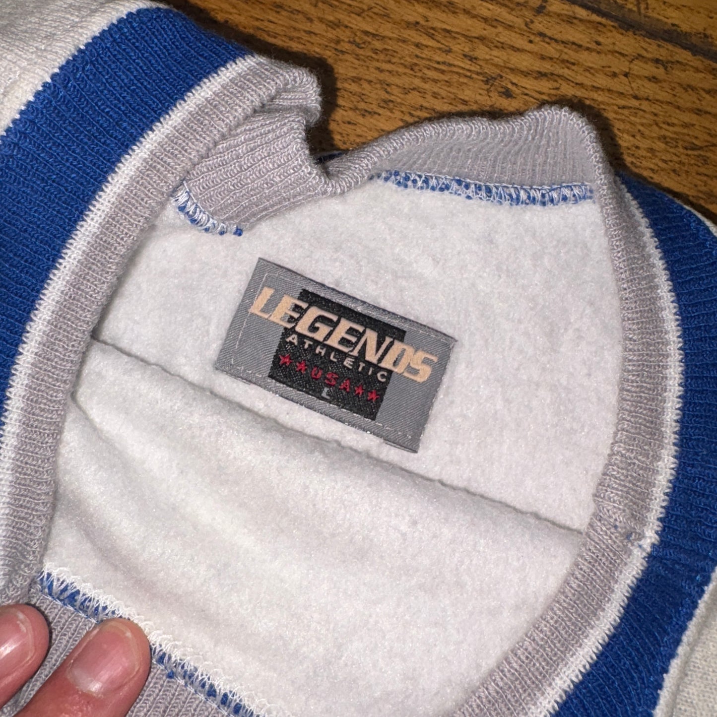 Vintage 90s Memphis Tigers Grey NFL College Embroidered Sweatshirt - L