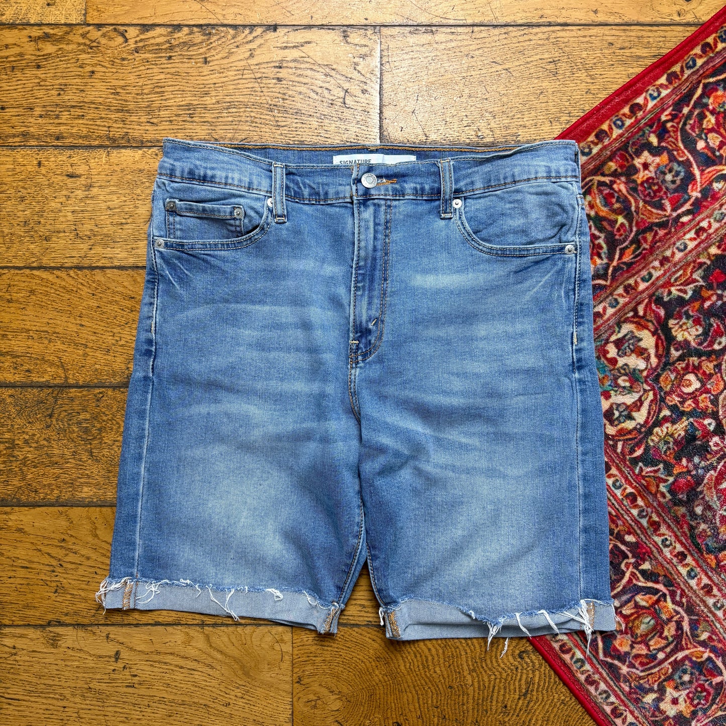 Vintage Levis Blue Denim Shorts - 34