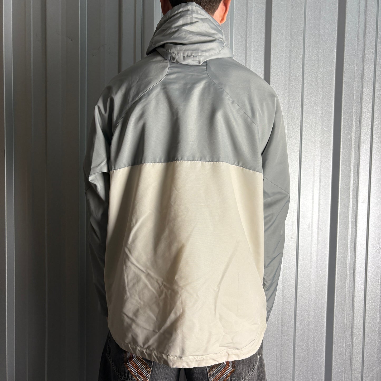 Vintage Nike 00s Y2K Grey Cream Jacket - L