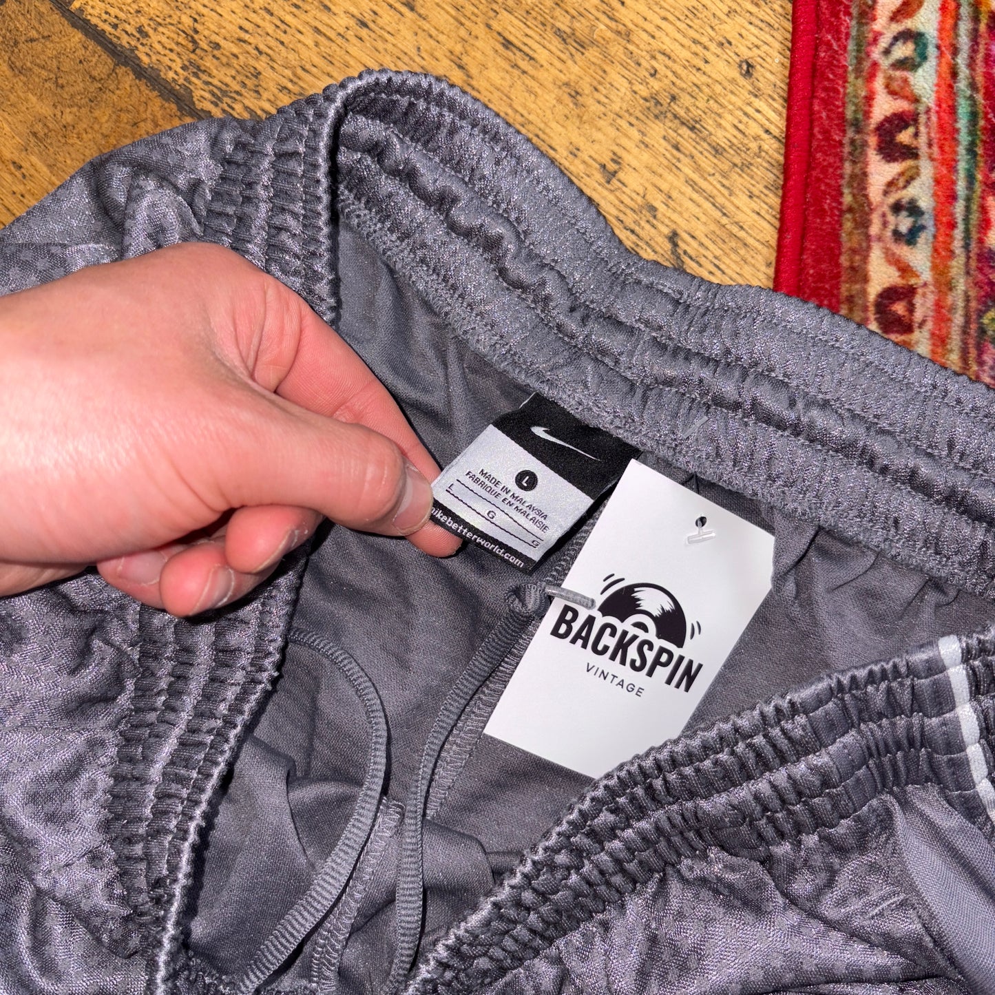 Vintage Nike Grey Silver Y2K Basketball Baggy Sports Shorts - L