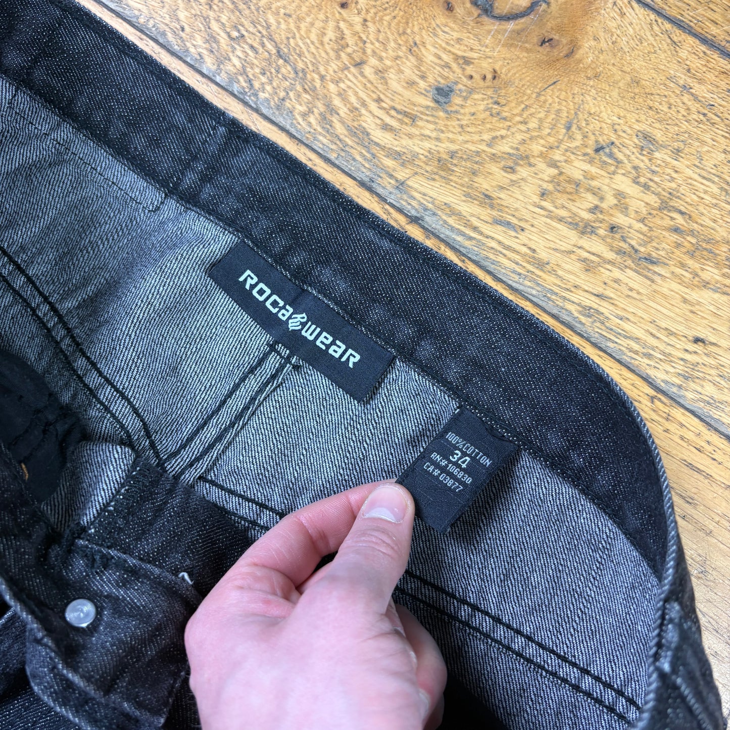 Vintage Rocawear Black Embroidered Y2K Hip Hop Baggy Jeans - 34