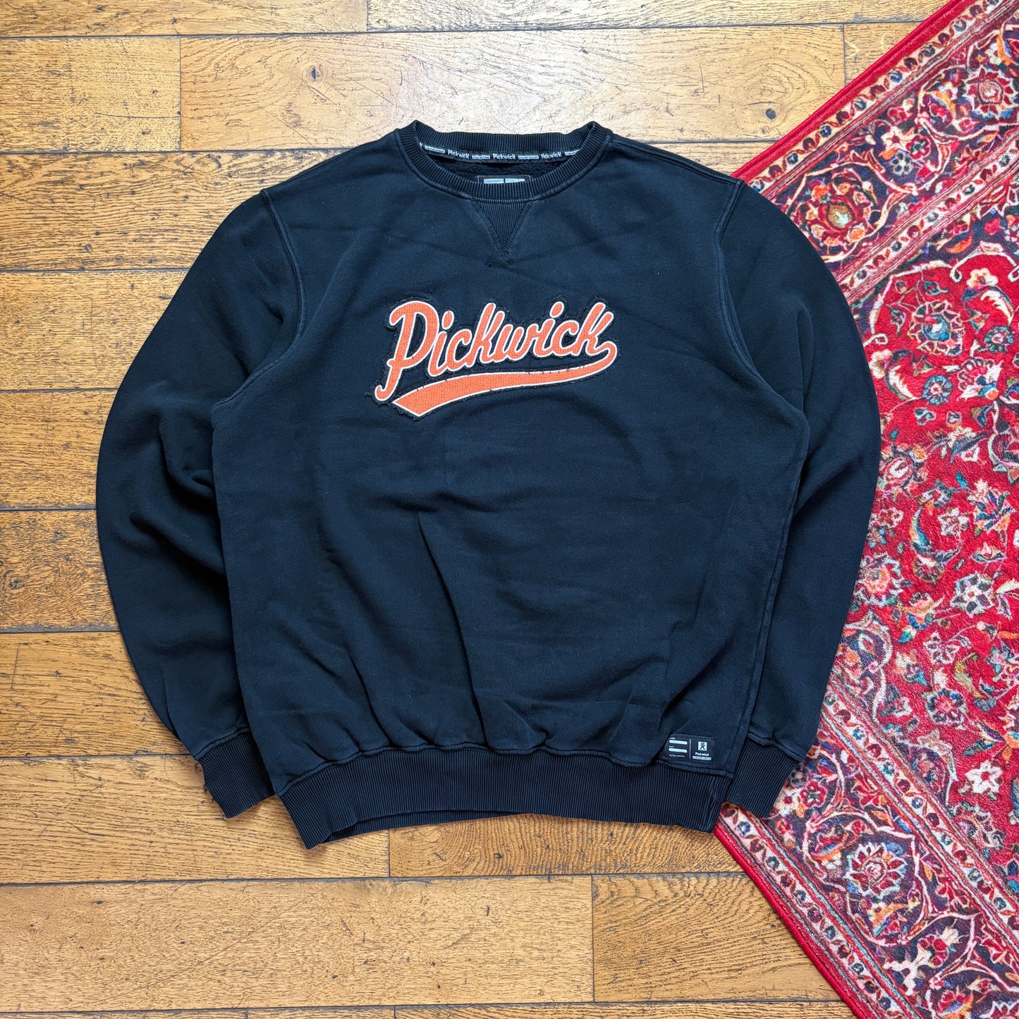Vintage Pickwick Black Embroidered Sweatshirt - XL