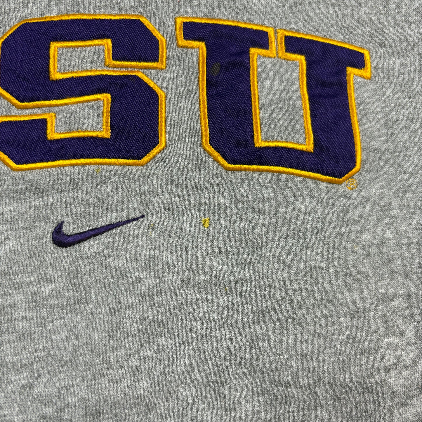 Vintage Nike LSU Grey American College Embroidered Sweatshirt - M