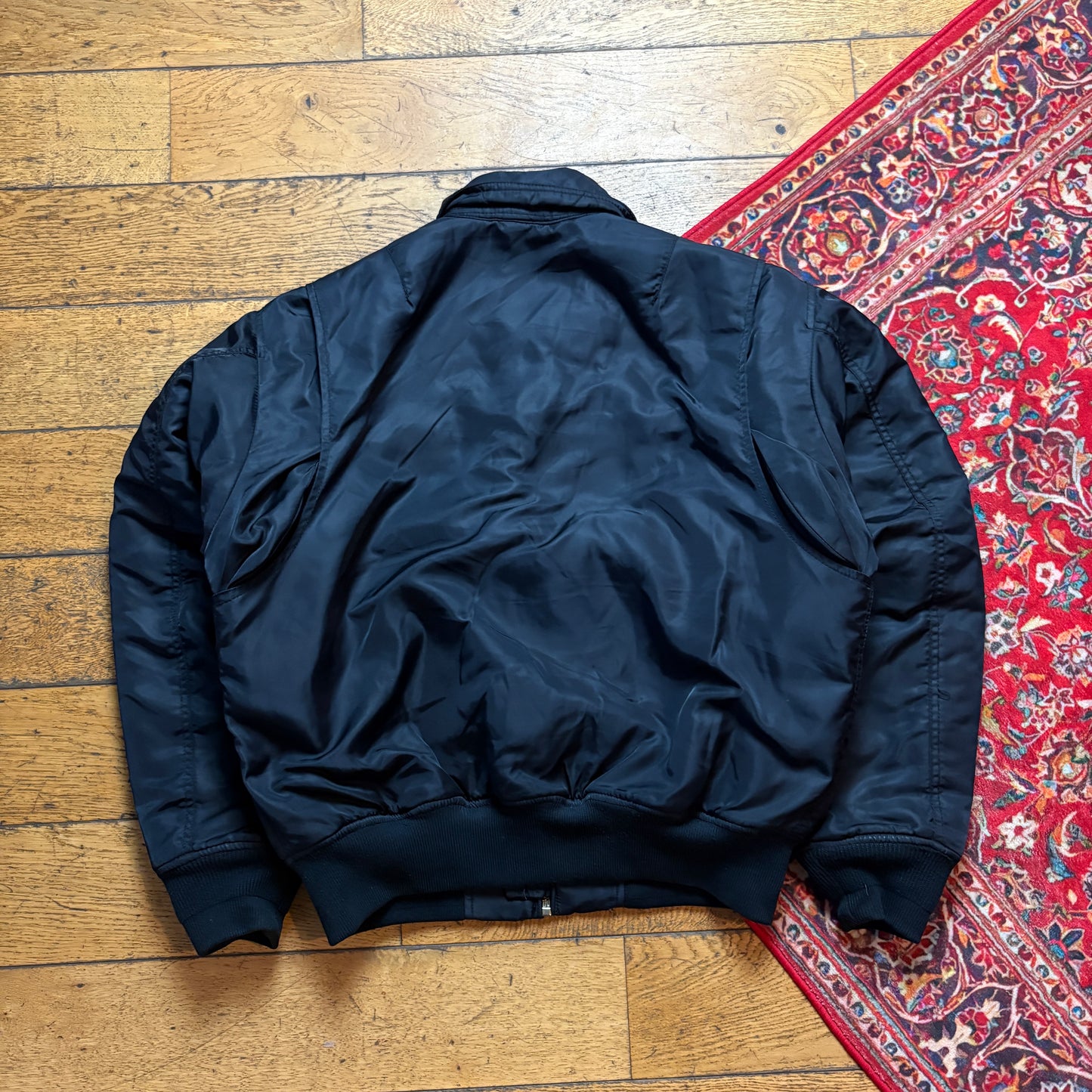 Vintage Black Bomber Aviator Puffer Jacket - M