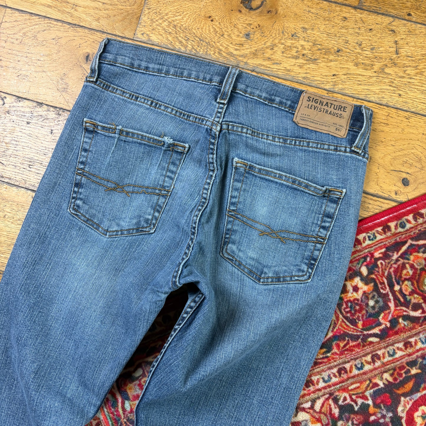 Vintage Levis Slim Blue Denim Jeans - 30