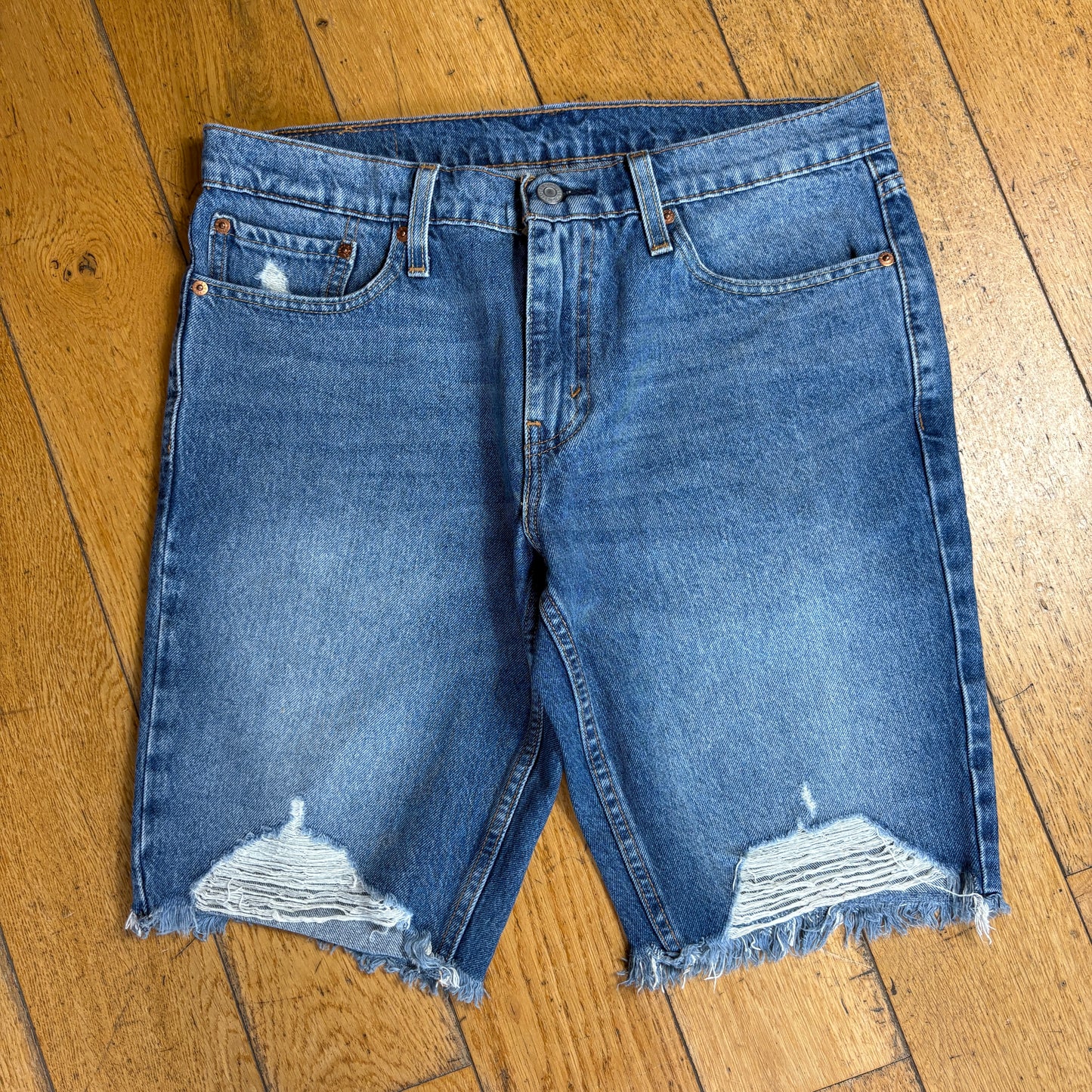 Vintage Levis 511 Slim Blue Denim Shorts - 33
