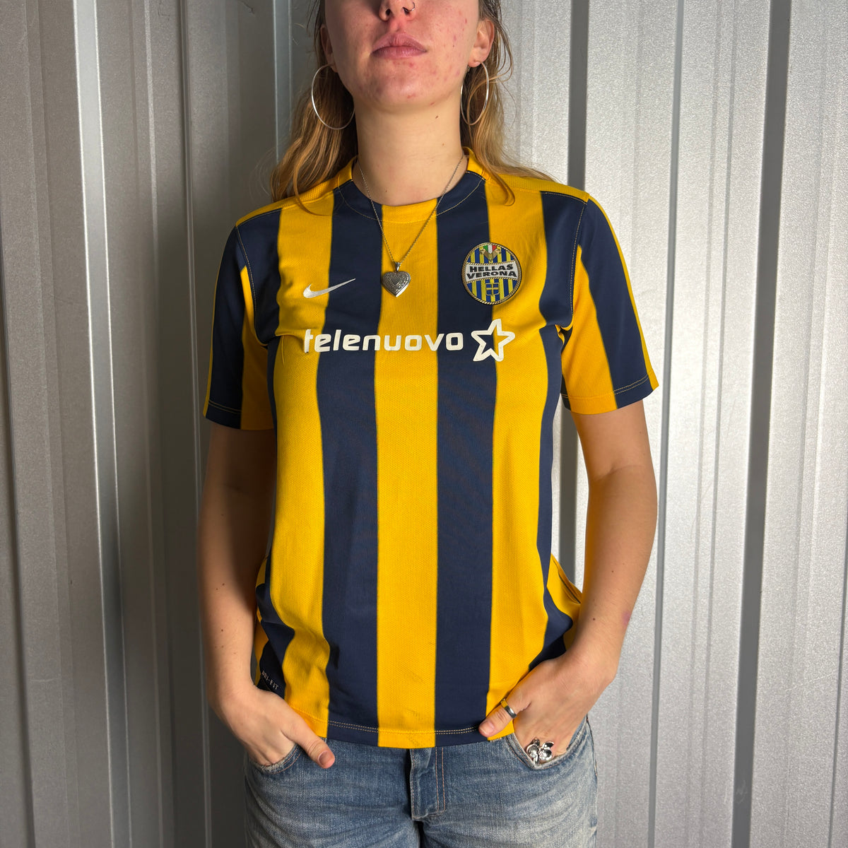 Hellas Veronas Yellow Navy Stripe Football Shirt - Kids XL
