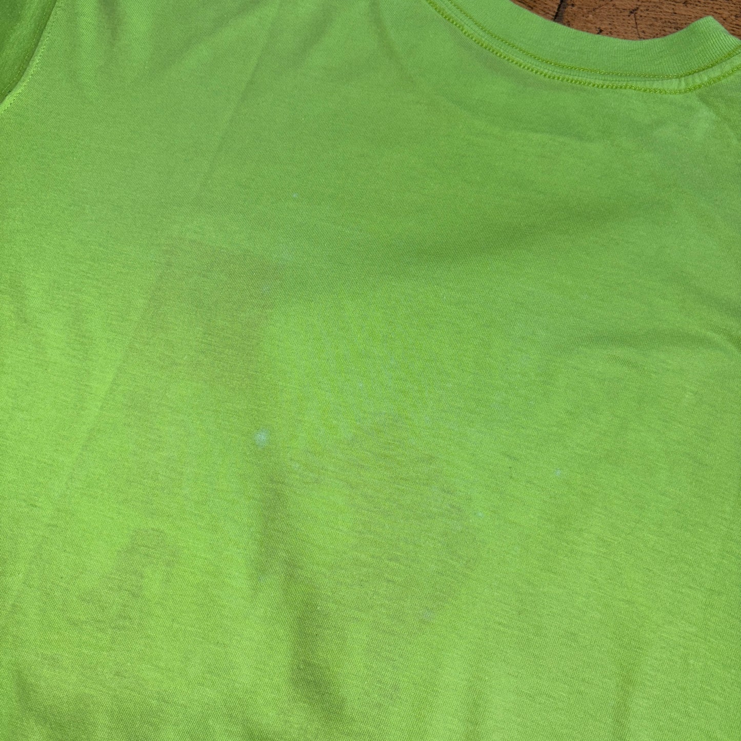 Vintage Think Pink Mountain Biking Green Graphic T-Shirt - M