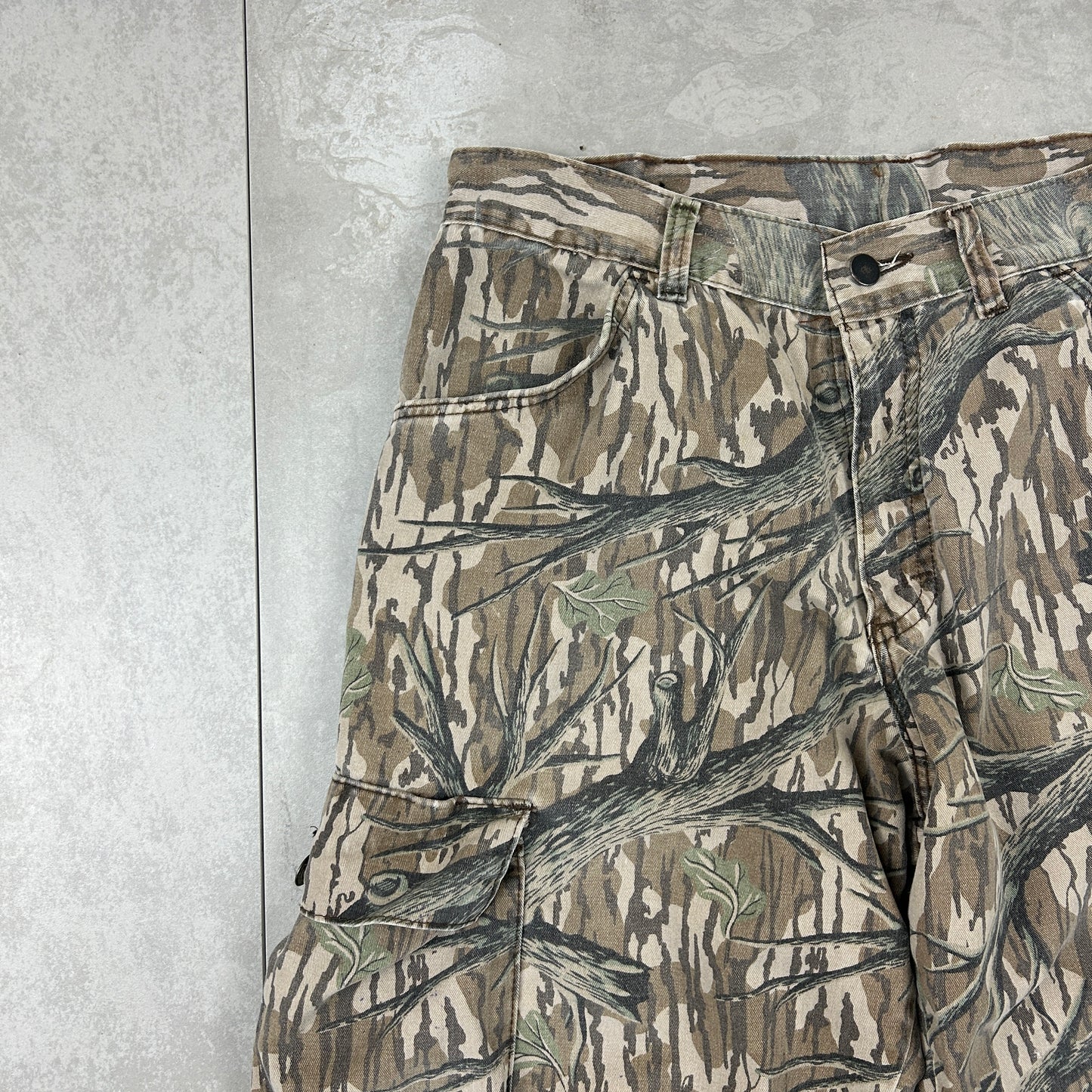 Vintage Real Tree Camo Baggy Khaki Cargo Workwear Hunting Trousers - 32