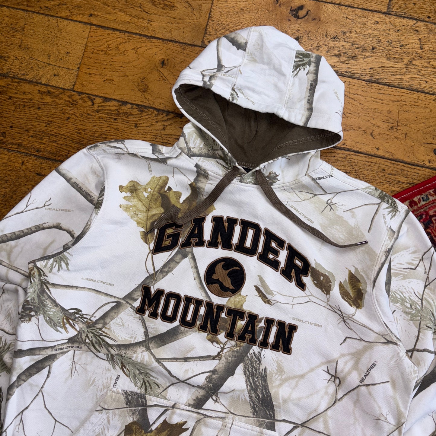 Vintage Realtree Camo White Hoodie Embroidered Sweatshirt - XL