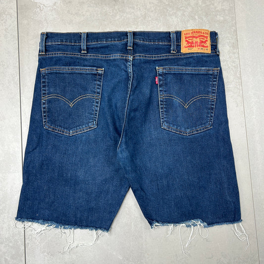 Vintage Levis 513 Baggy Blue Denim Shorts - 38
