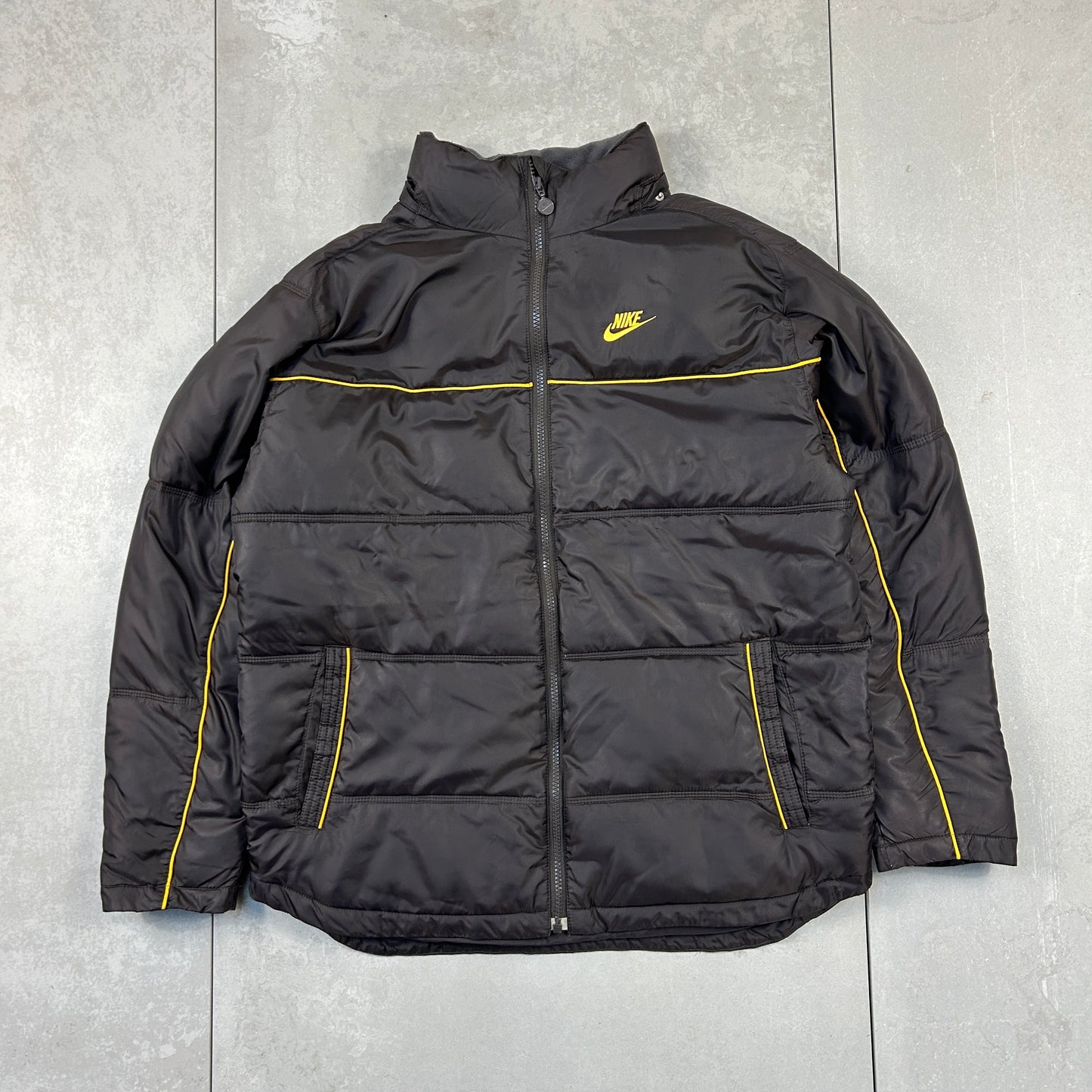 Vintage 00s Nike Brown Puffer Jacket - L