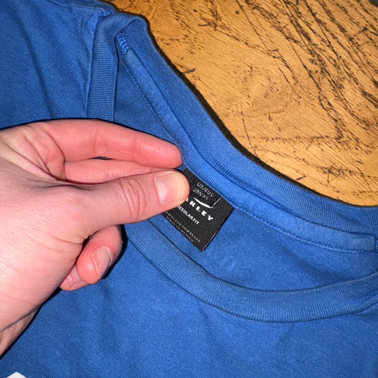 Vintage Oakley Blue Graphic T-Shirt - L