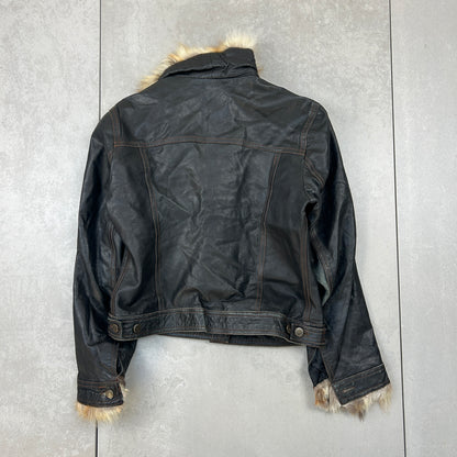 Vintage Fur Lined Y2K Italian Leather Cropped Trucker Jacket - Size 8