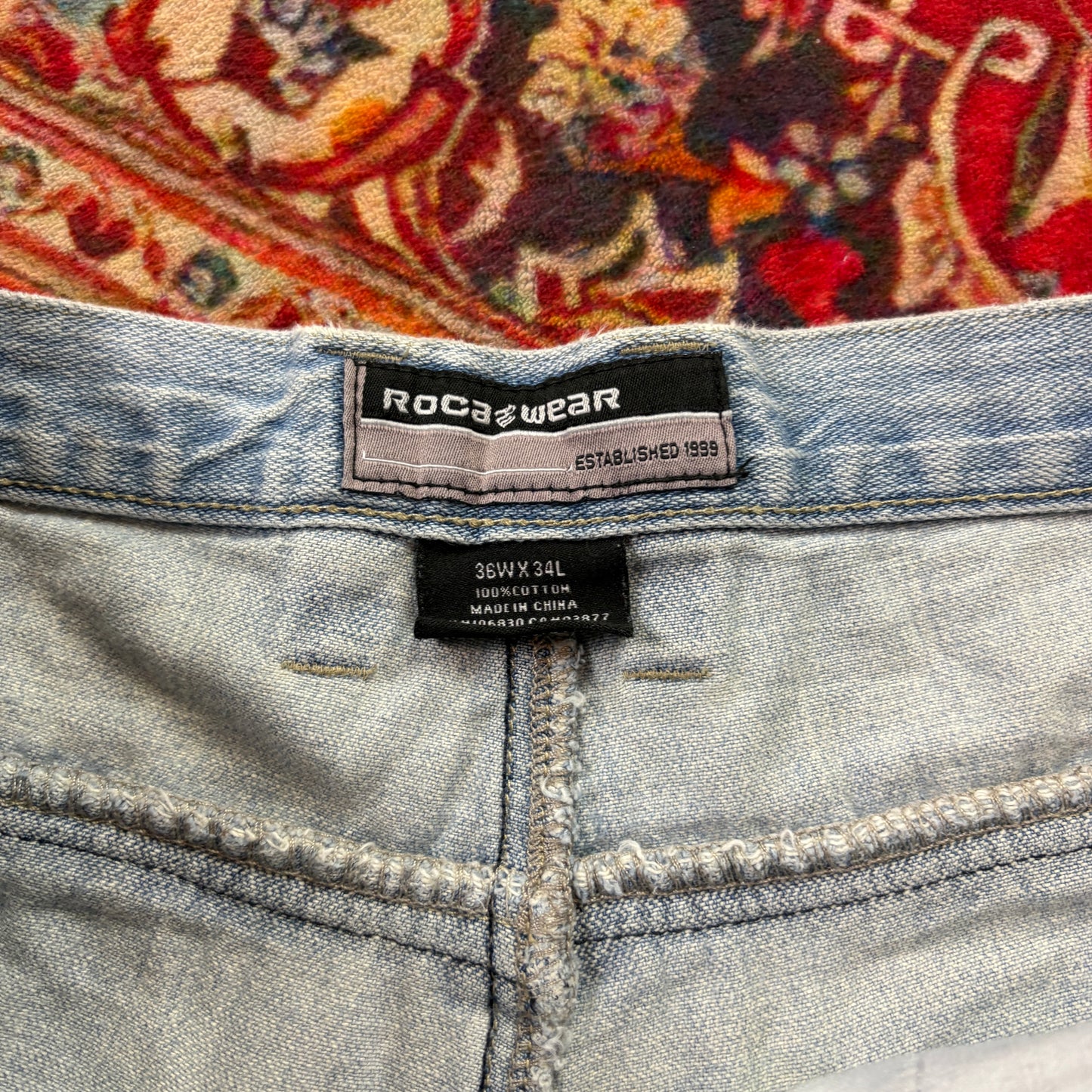 Vintage Rocawear Blue Embroidered Y2K Hip Hop Baggy Jeans - 36