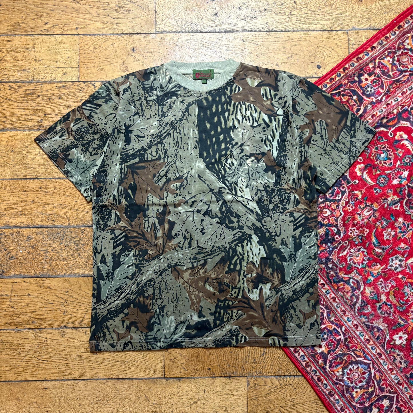 Vintage Realtree Camo Green T-Shirt - M