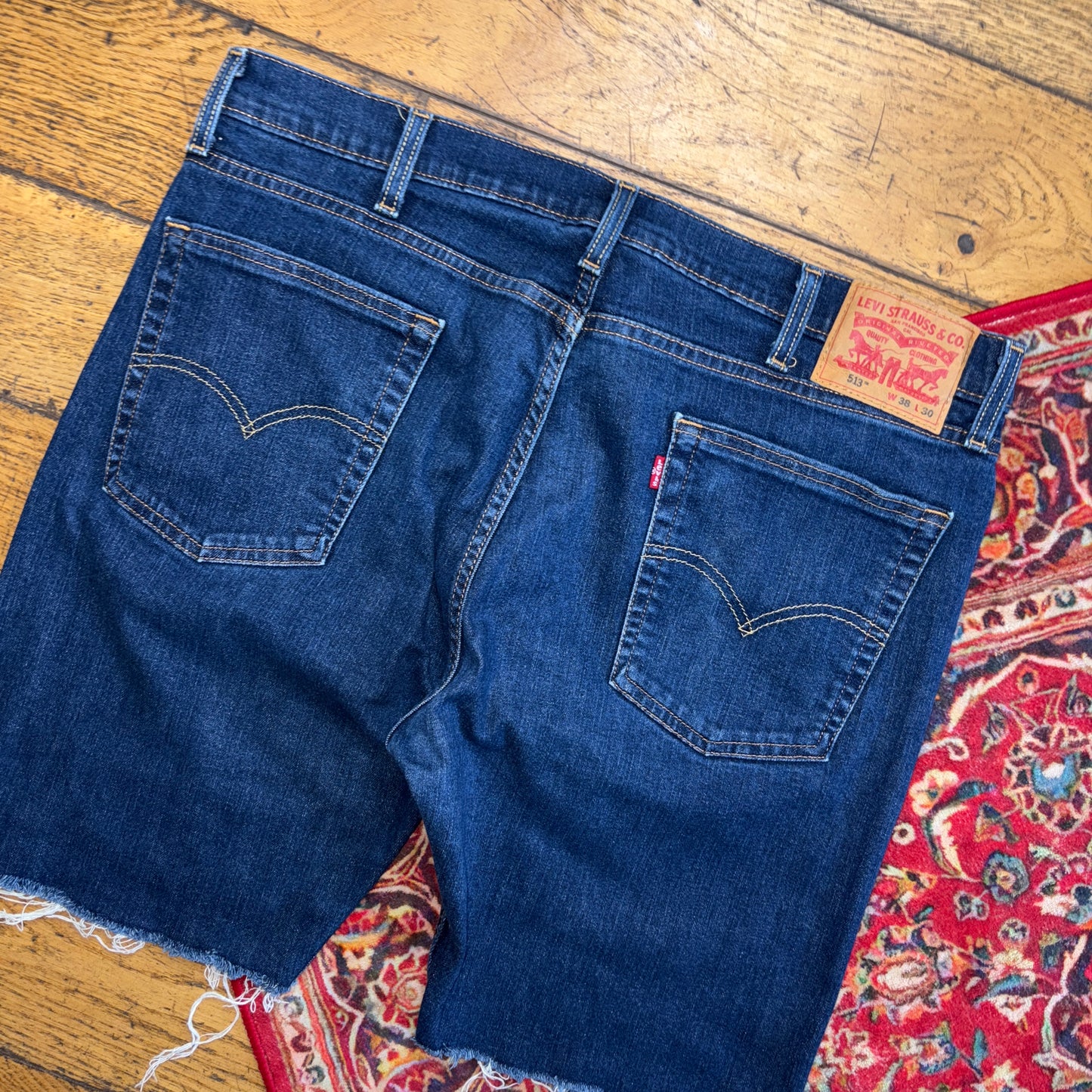 Vintage Levis 513 Baggy Blue Denim Shorts - 38
