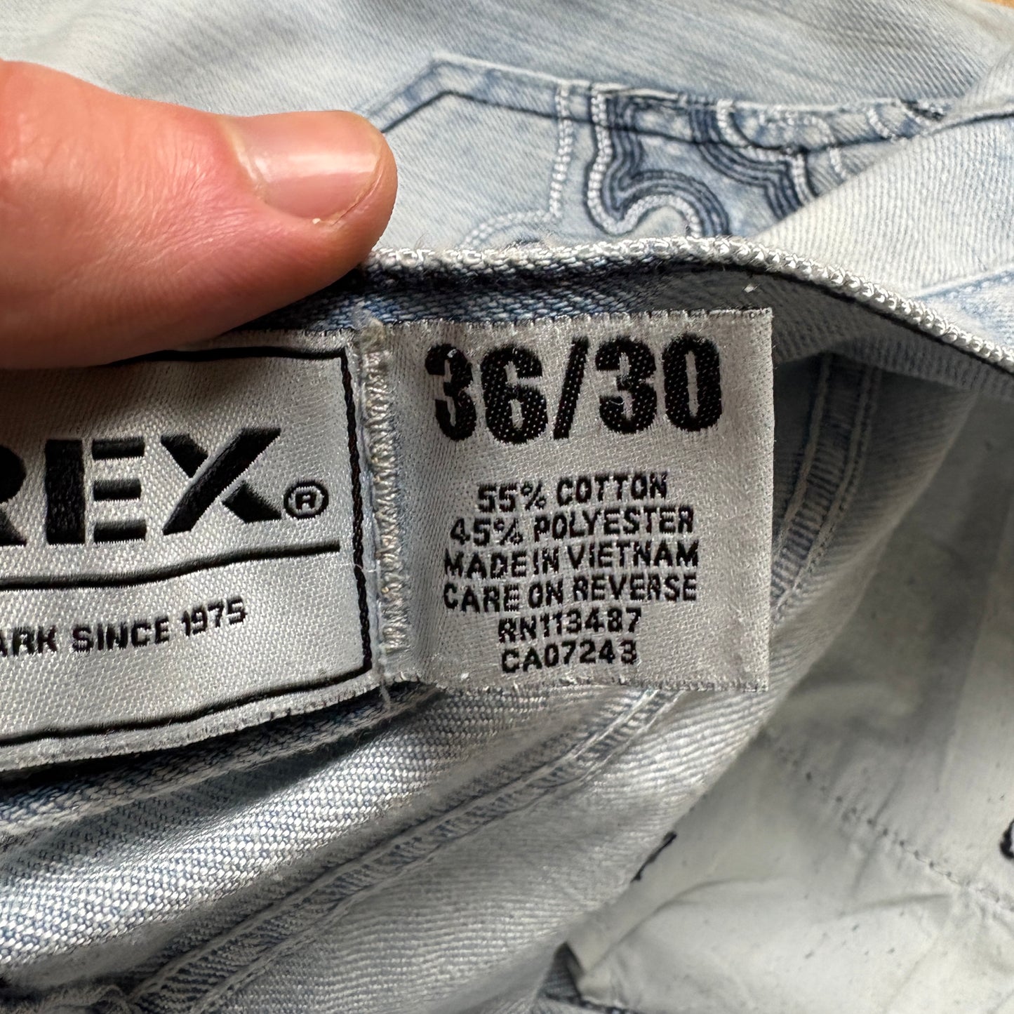 Vintage Avirex Blue Embroidered Y2K Hip Hop Baggy Jeans - 36