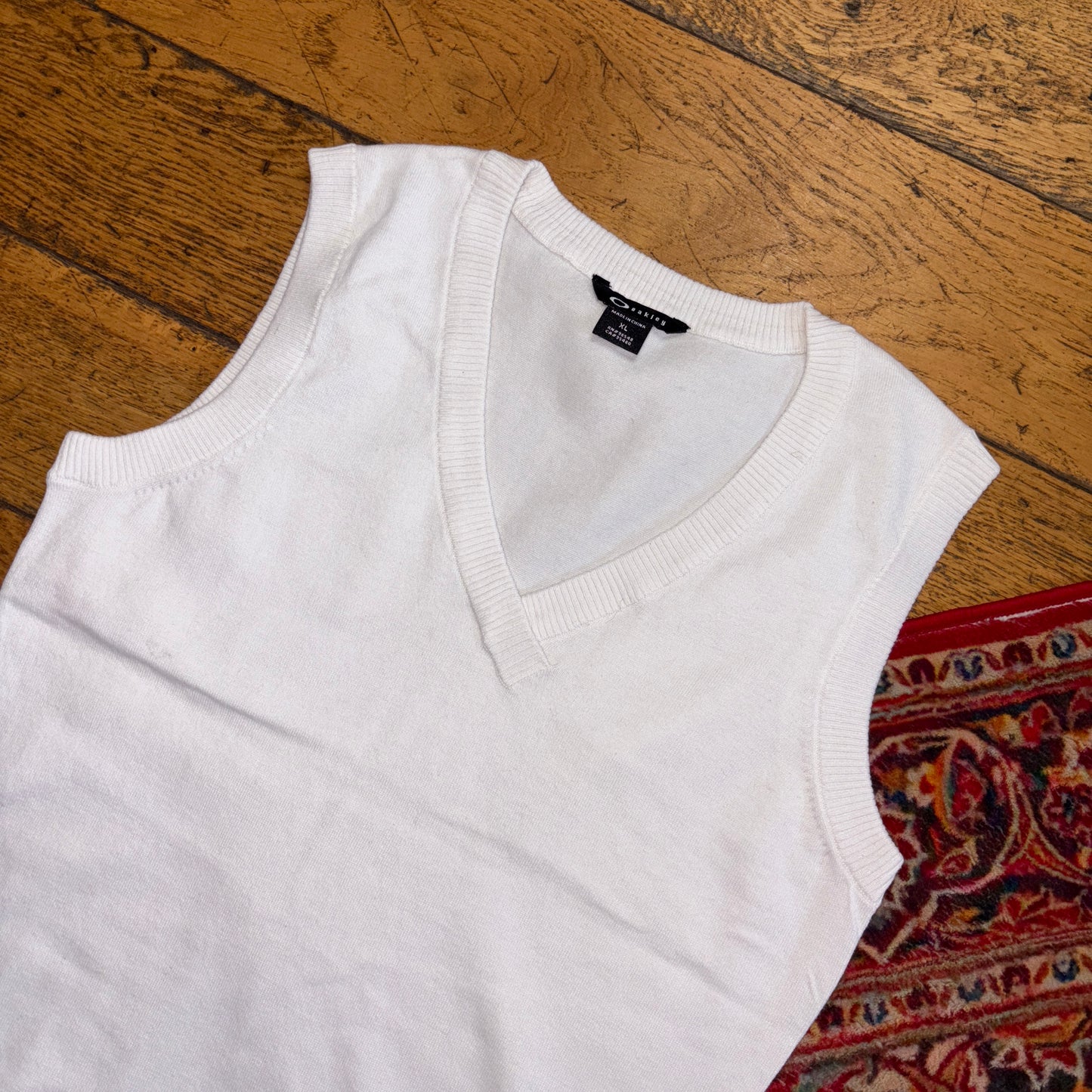 Vintage Oakley White Womens Knit Sweater Vest Jumper - S