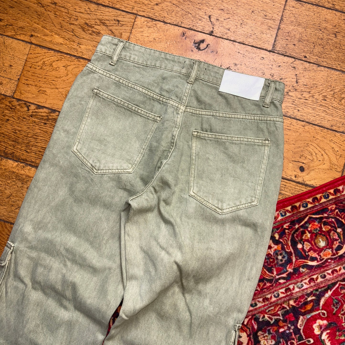Vintage Boohoo Man Green Cargo Straight Hip Hop Y2K Jeans - 32S