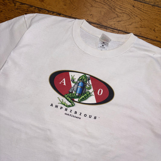 Vintage 2000 Amphibious Outfitters White Frog Graphic T-Shirt - L