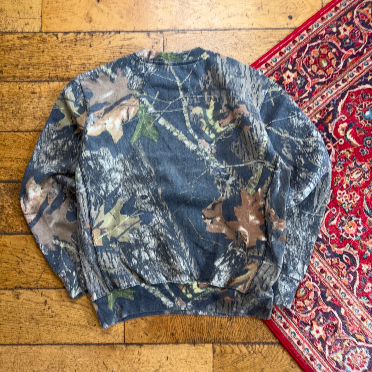 Vintage Realtree Camo Green Sweatshirt - S