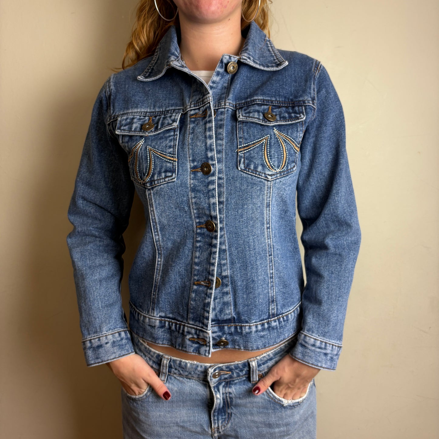 Vintage Blue Embroidered Womens Y2K Denim Jacket - L