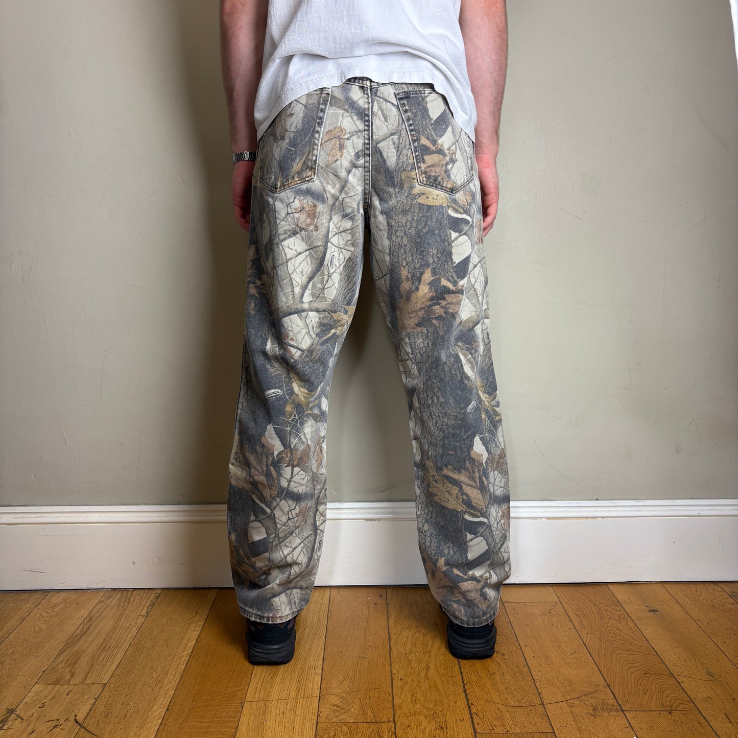Vintage Wrangler Real Tree Camo Double Knee Green Hunting Workwear Trousers -34R