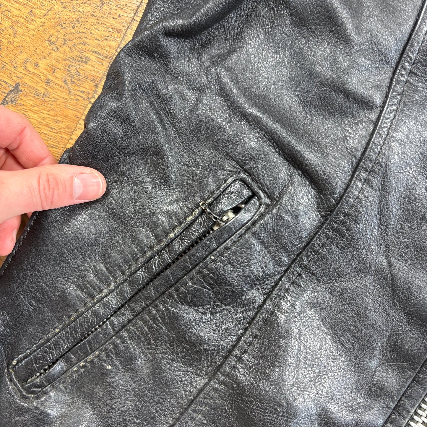 Vintage Black Biker Motorbike Leather Jacket - XS