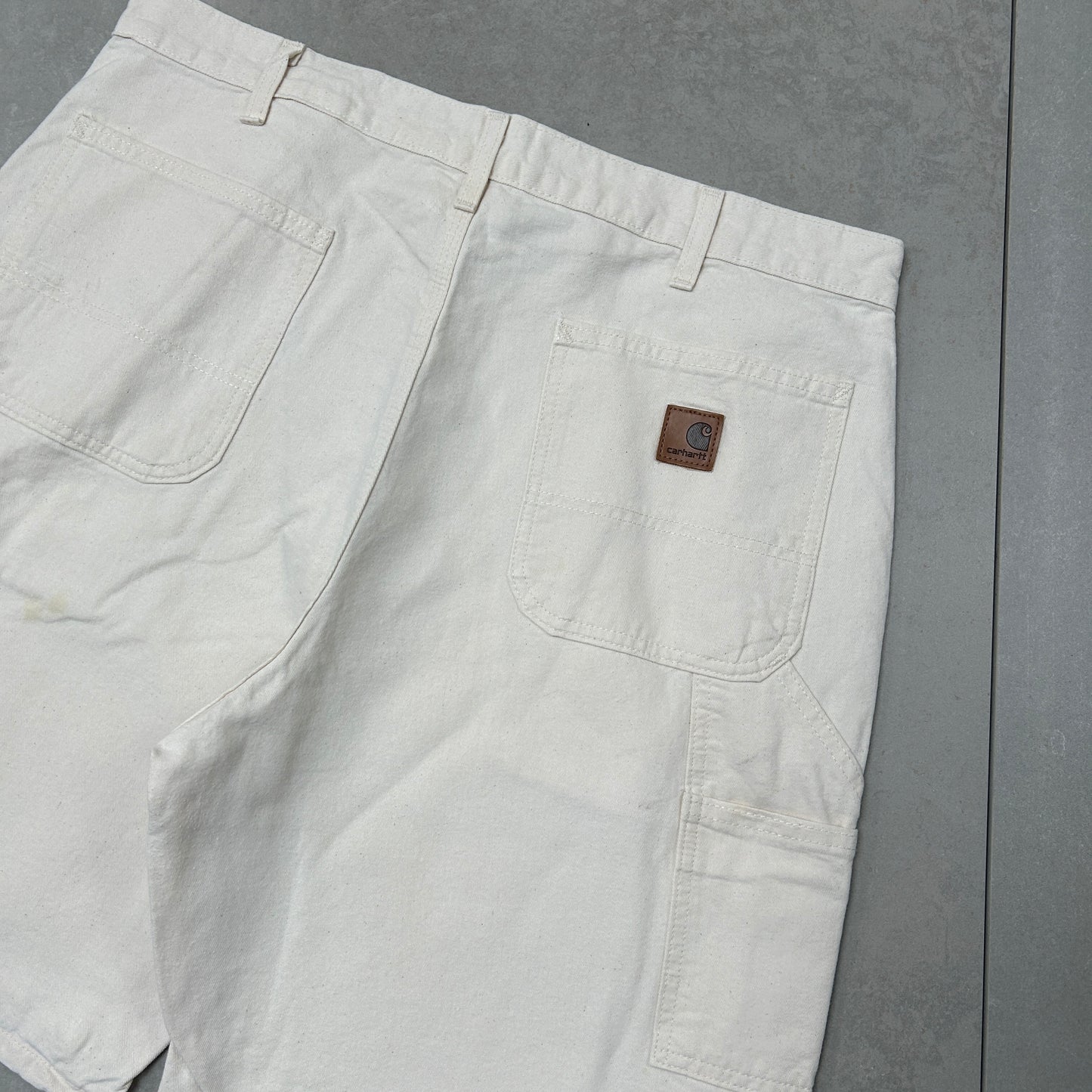 Vintage Carhartt Workwear Baggy Cream Carpenter Shorts - 38