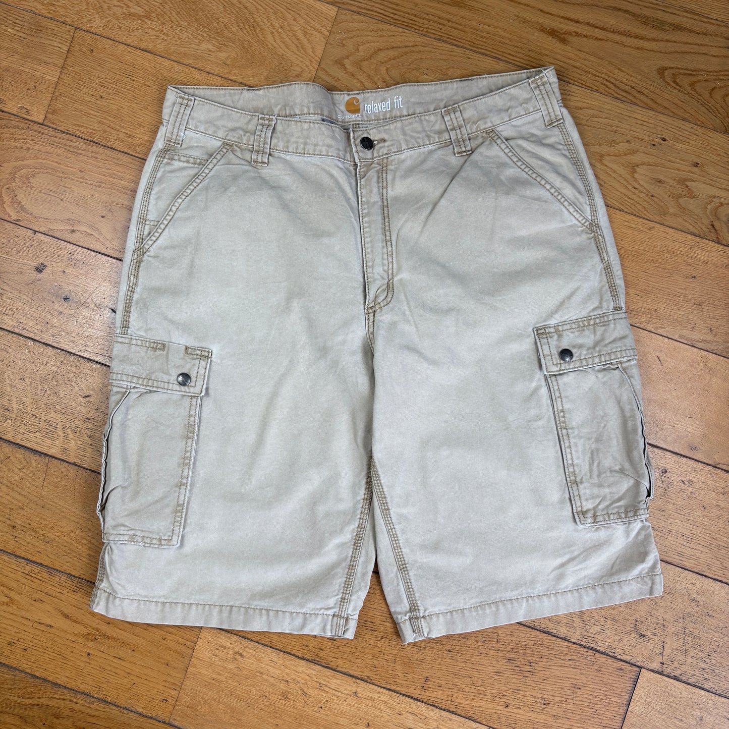 Vintage Carhartt Cream Workwear Baggy Carpenter Shorts - 38