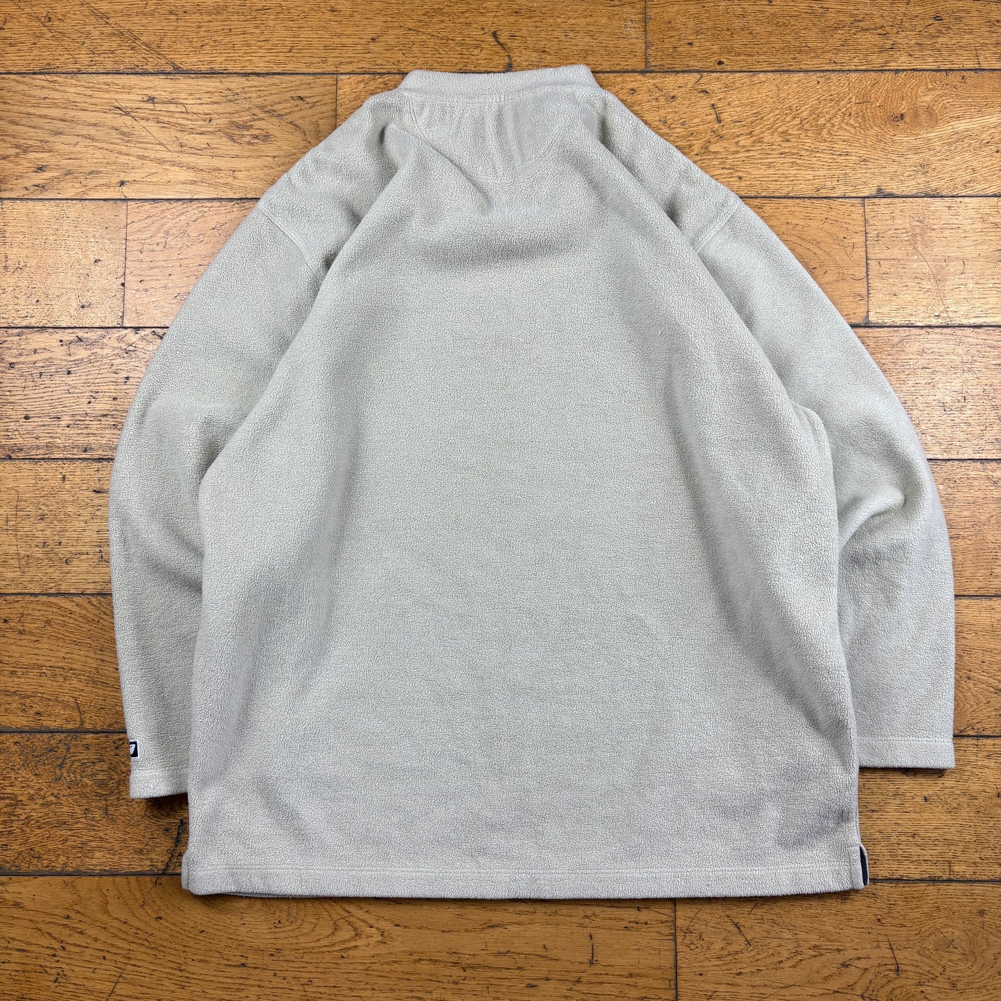 Vintage Reebok Embroidered Cream Fleece Sweatshirt - L