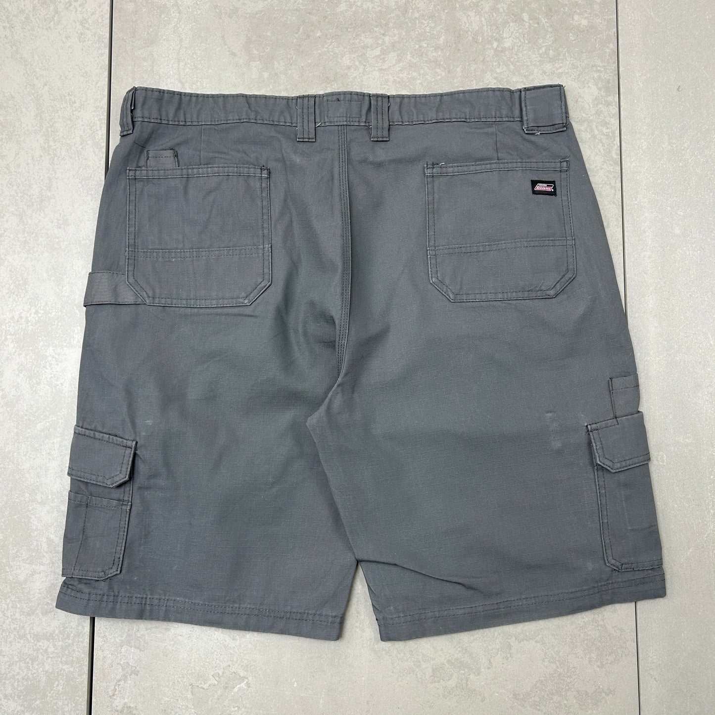 Vintage Dickies Workwear Carpenter Grey Baggy Shorts - 40