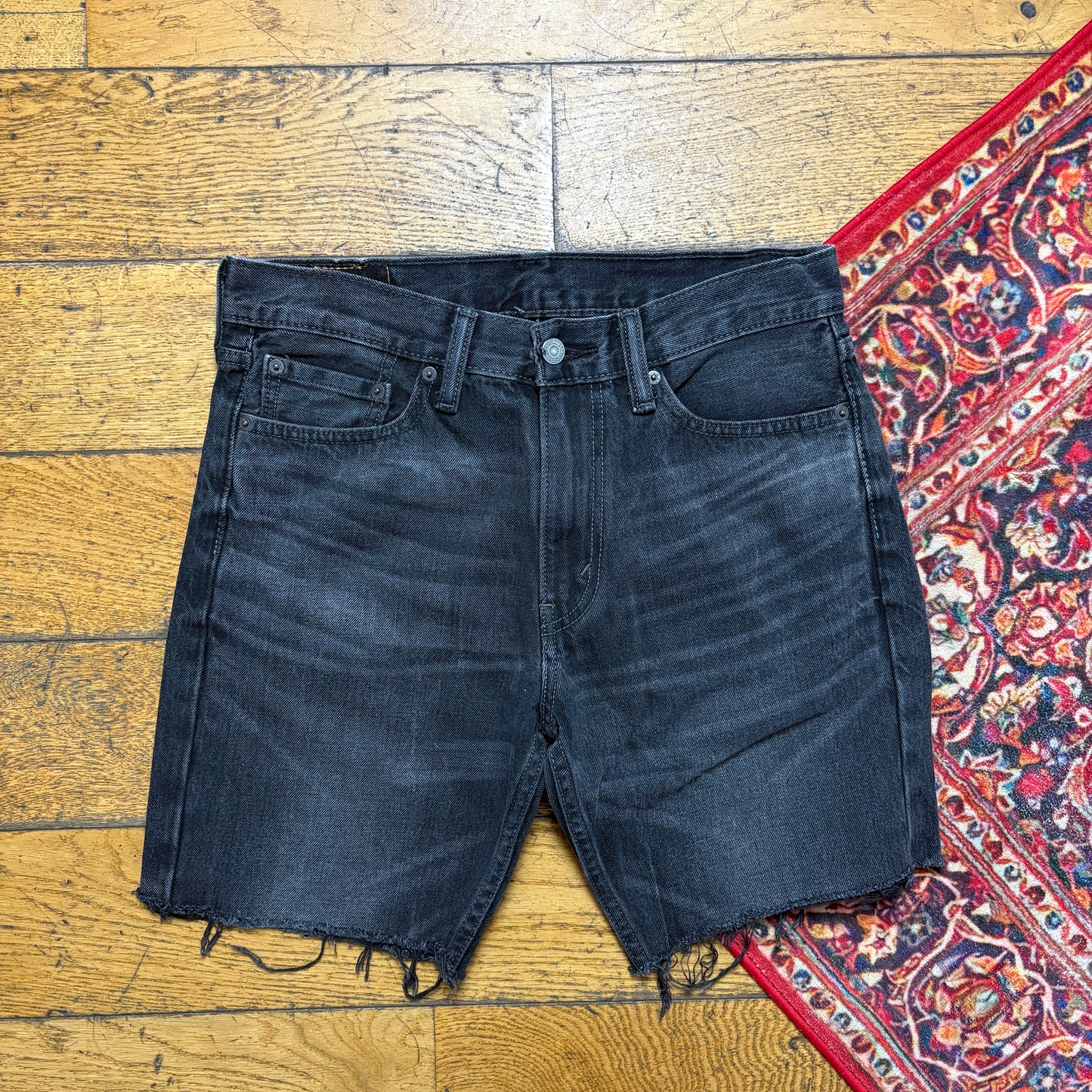 Vintage Levis 513 Black Slim Denim Shorts - 31