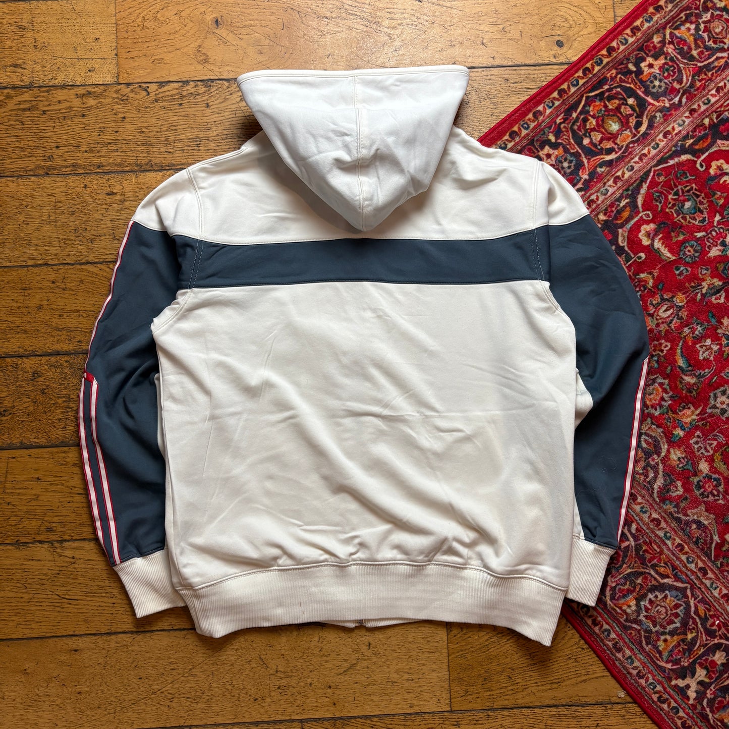 Vintage Adidas White Hoodie Sweatshirt - L