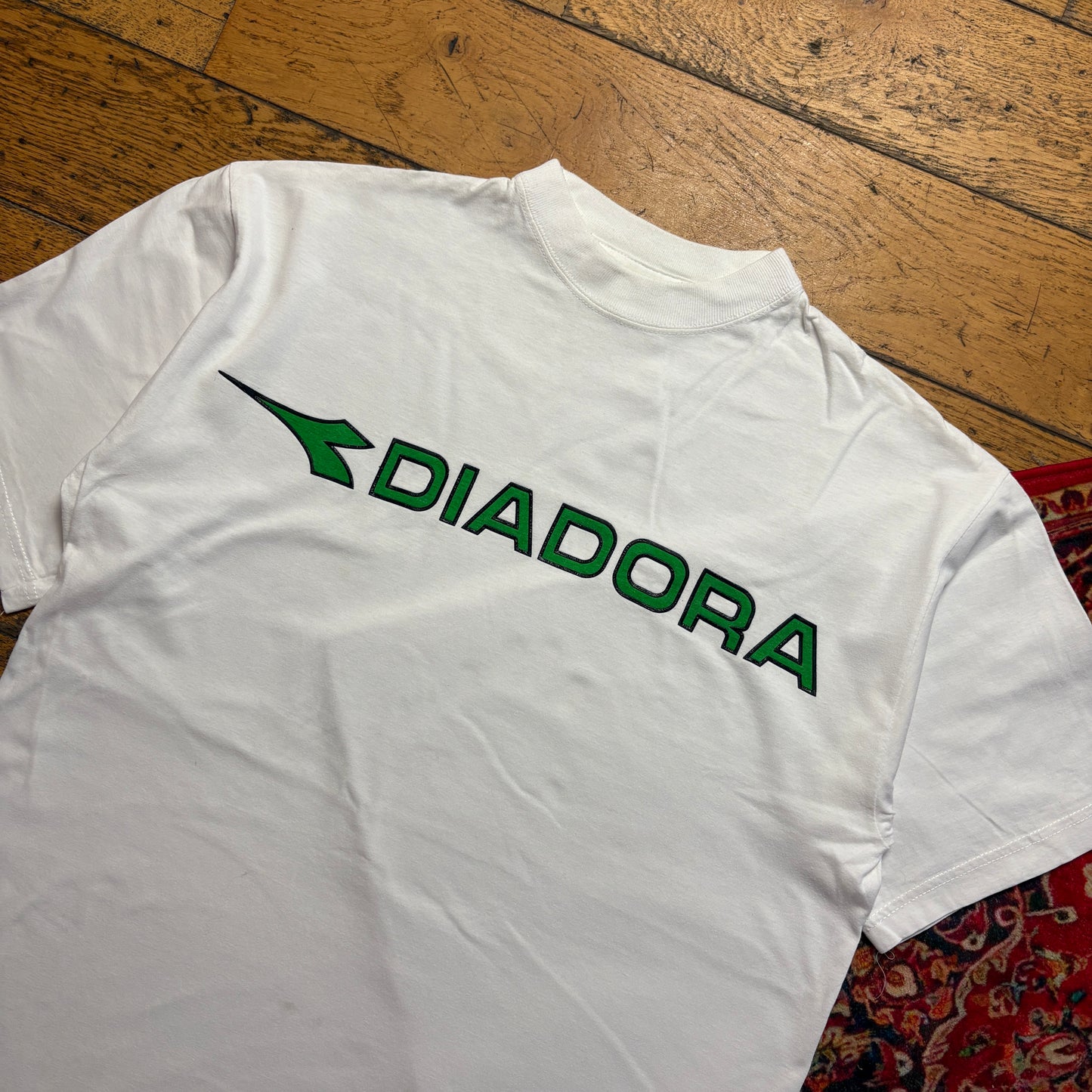 Vintage 90s Diadora White Graphic T-Shirt - M