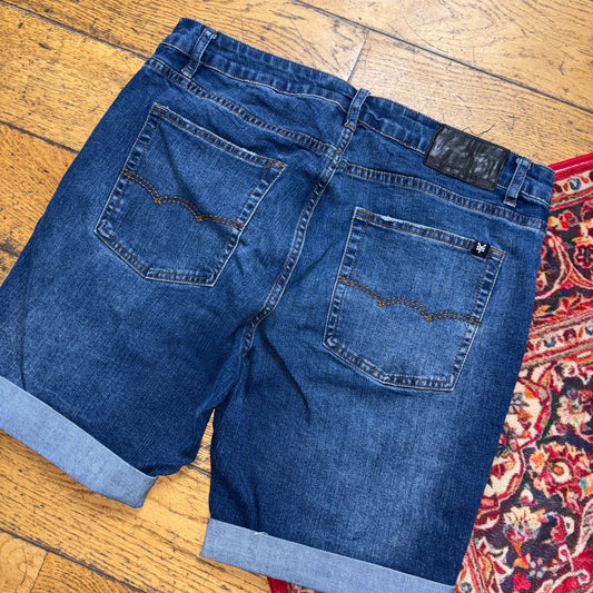 Vintage Blue Denim Shorts - 34