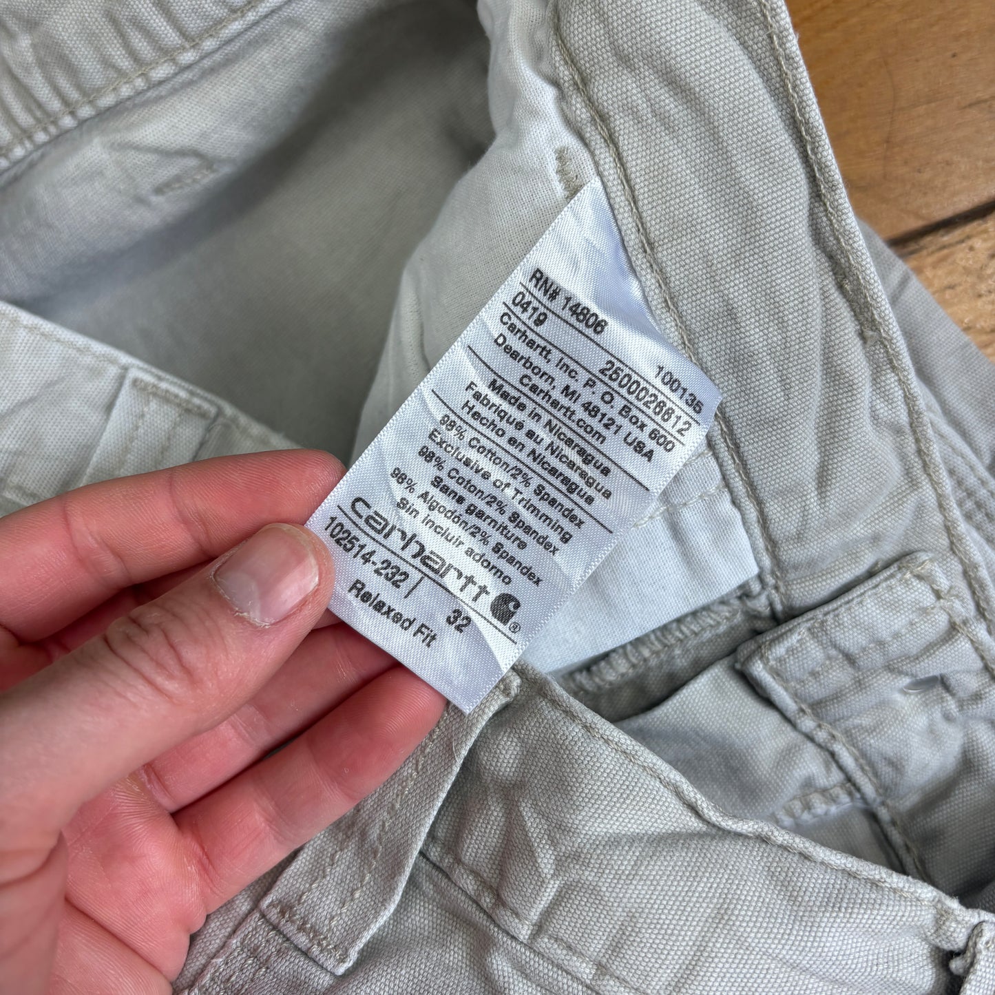 Vintage Carhartt Cream Workwear Baggy Carpenter Shorts - 32