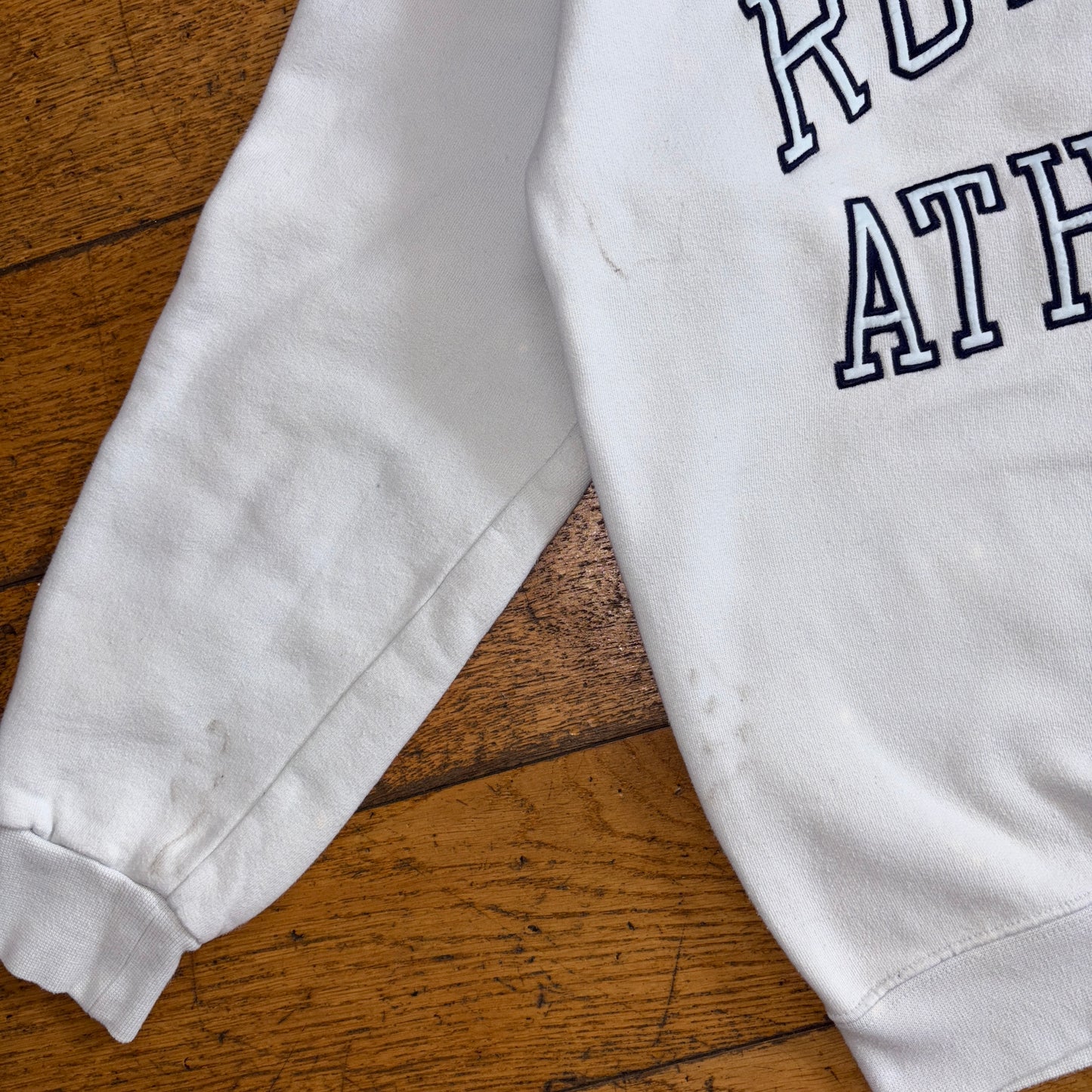 Vintage Russell Athletic White Embroidered Sweatshirt - S