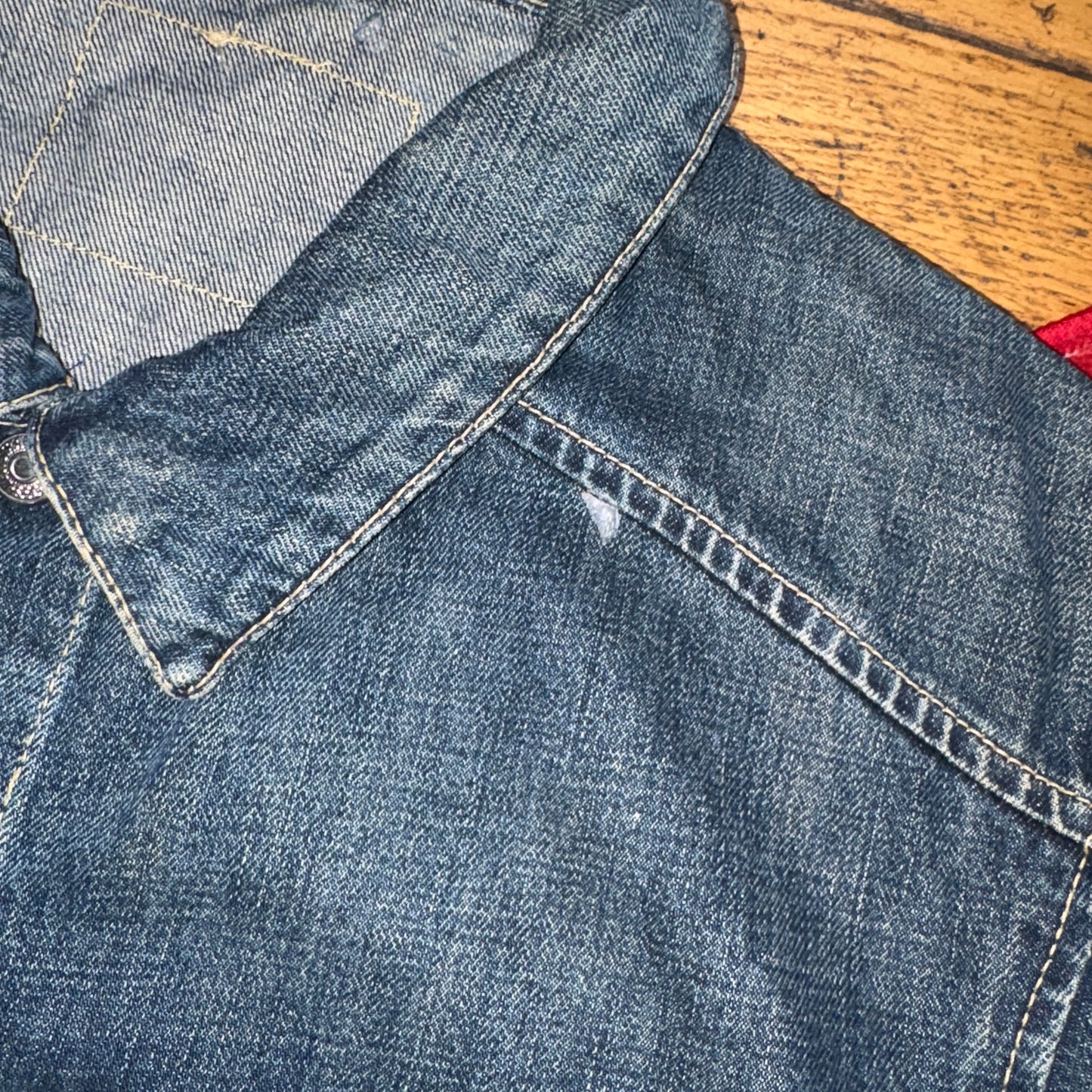Vintage Levis Engineered Blue Indigo Womens Denim Trucker Chore Jacket - L