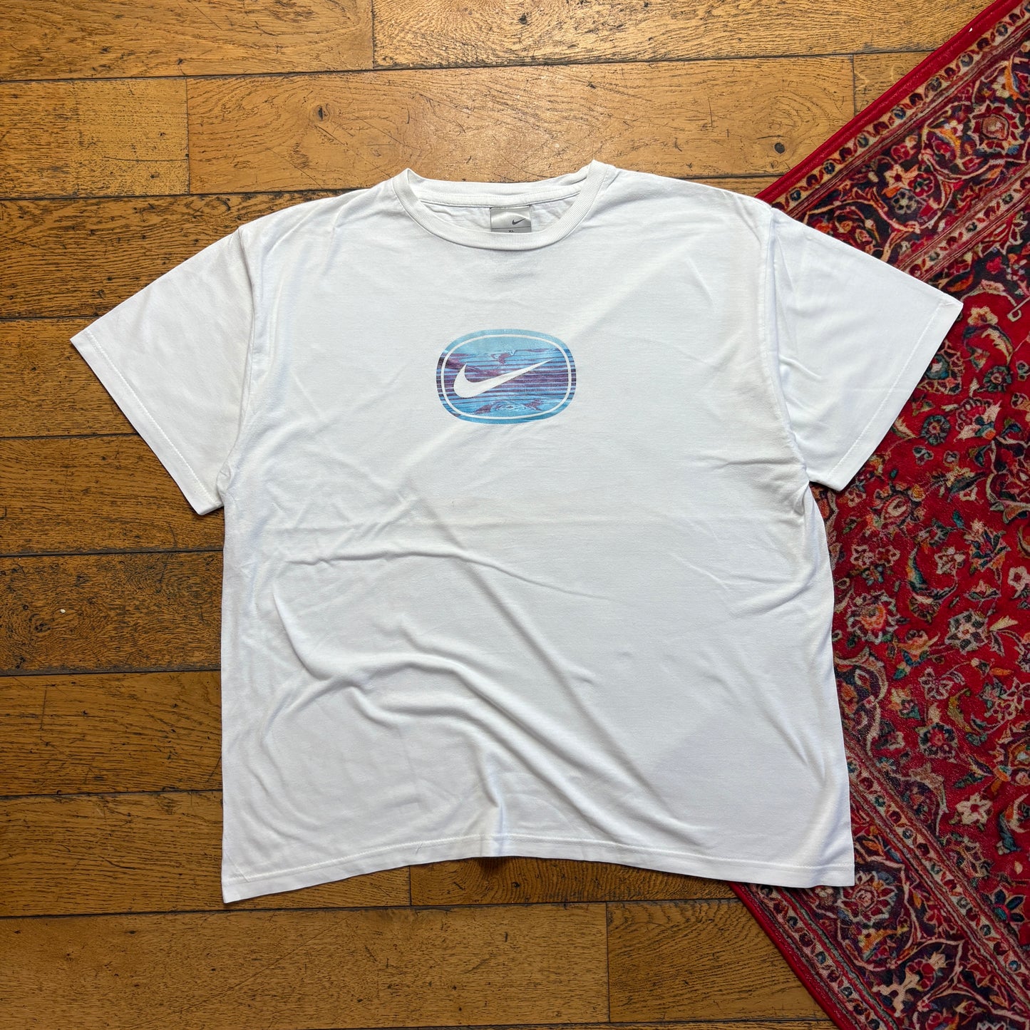 Vintage 00s Nike White Graphic T-Shirt - XL