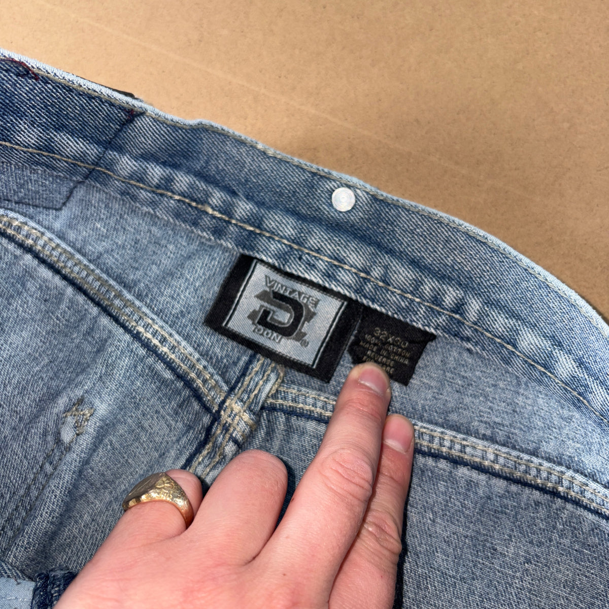 Vintage Don Y2K Embroidered Hip Hop Blue Baggy Jeans - 32S