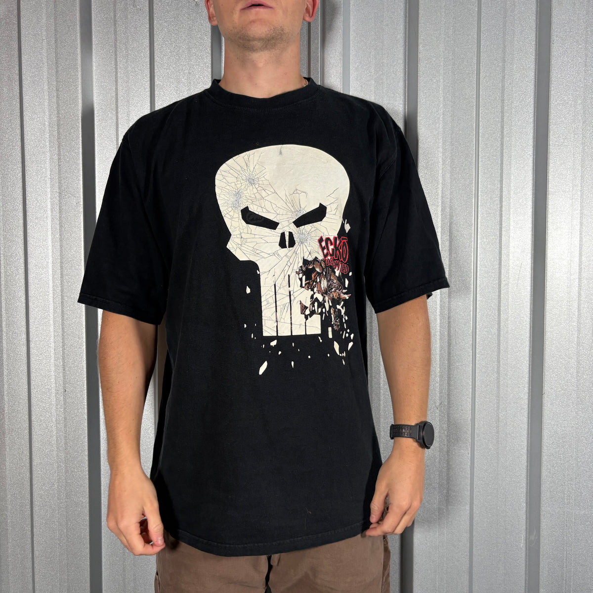 Ecko Unltd Marvel Punisher Black Hip Hop y2K Graphic T Shirt - L