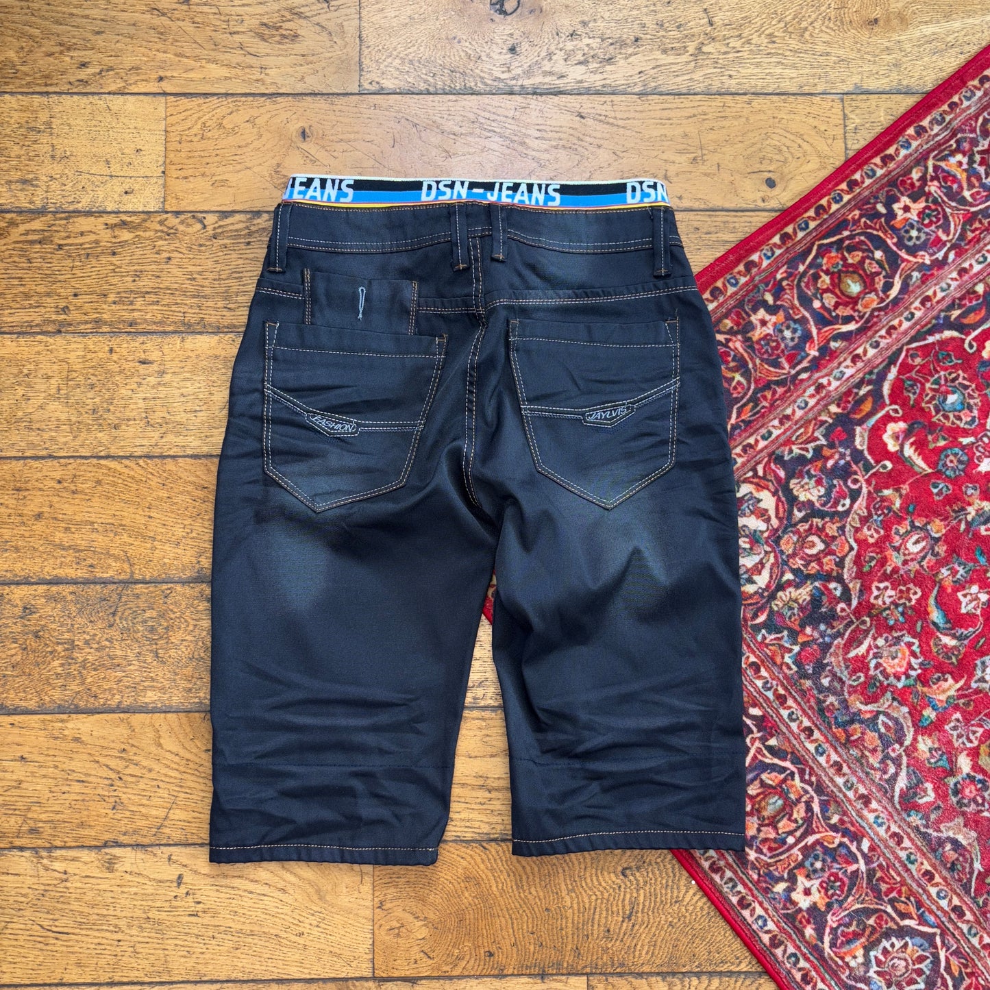 Vintage Embroidered Hip Hop Black Shorts Jorts - 33