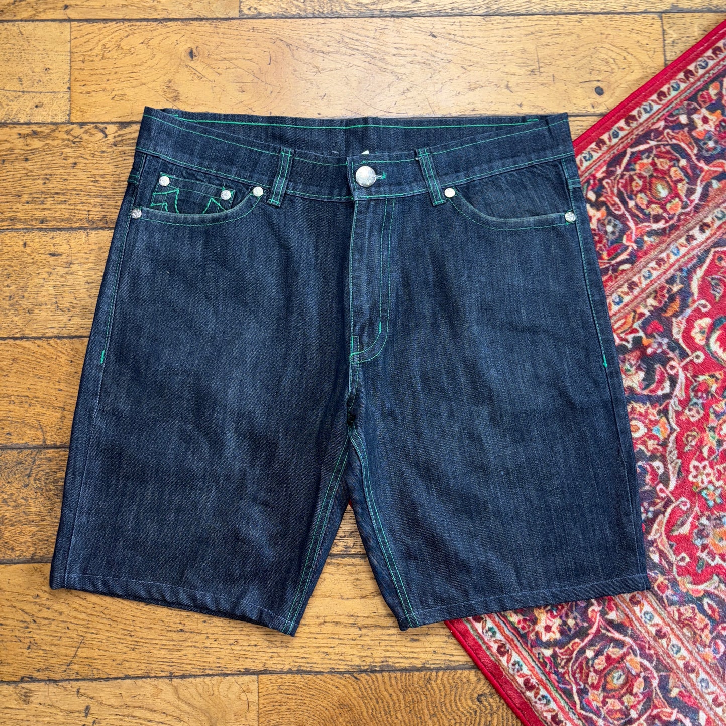 Vintage True Religion Navy Blue Embroidered Y2K Shorts Jorts - 40